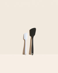GIR Ultimate Spatula and Flip Set on a cream background.